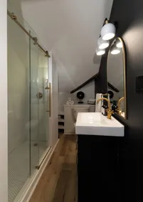 Peekskill Carriage House Downtown Studio - Image 4