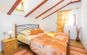 2 Bedroom Cozy Home In Moscenicka Draga - Image 5