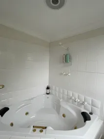 The Mayfair - Image 3