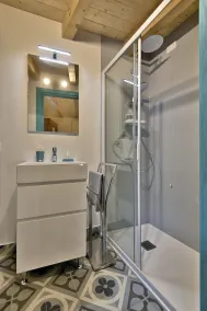 Rustico Balòt 21 by Theater Home, con piscina e vista lago - Image 2