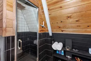 Acute A-frame Cabin w WiFi - Image 2