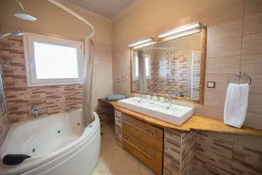 Villa Zapphira Peritheia Corfu - Image 3