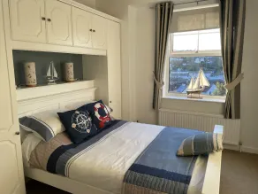 2 bedroomed town house, 2 mins walk from Goodrington Beach, sleeps 4. - Image 5