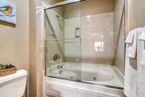 Peaceful 2 King Branson Condo for Extended Stays - Image 5