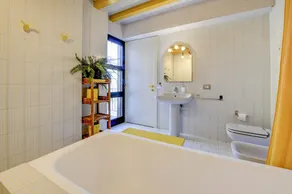 Jardin de Citrons Retreat - Exclusive resort in Lemon Grove with a pool for 18 people - Image 4