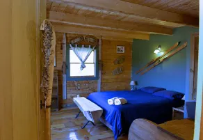 Una gran casa de 4 estaciones; Relajante, rústico, pintoresco: esta casa lo tiene todo - Image 5