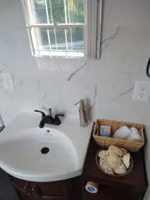 #NoCleaningFee! Pool Table, Hot tub, fireplace overlooking Wreck Island Creek - Image 5