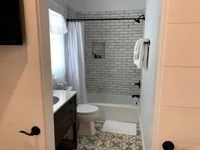 The Wine Cellar Cottage - Mountain Vineyard Getaway - Image 3