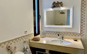 La Casa Chancla - Image 2