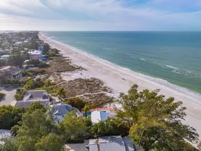 Turtle Beach: 2 Homes, Sleeps 10, Gulf Front with 2 Pools! - Image 4