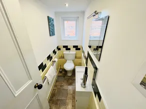 Character Victorian House, Freshwater, Sleeps 6, WiFi, Parking, Garden - Image 3