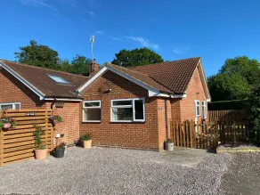 Cosy dog friendly self contained Annexe ,  near Cheltenham & Cotswolds - Image 5