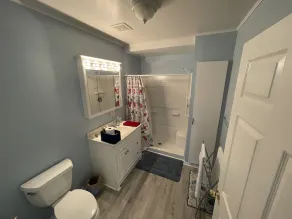 Cozy 2 Bedroom Cottage on Harsens Island With Dock And Water Access - Image 3