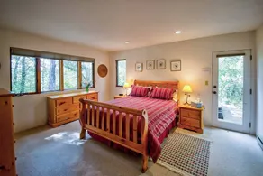 Yellowstone Pines: Private River Retreat at Pine Creek - Image 4