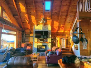 Brandy Gap Earthship - Image 5