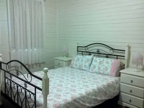 Blue Hills Cottage - Image 2