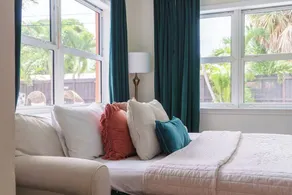 Close 2 Beach-Las Olas-Huge Pool-Waterfall-Family Friendly-4 Bedroom-Game Room! - Image 2