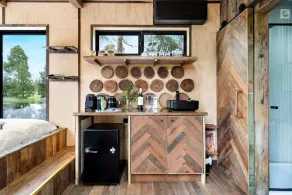 Getawayz NSW - 'Banksia' Designer Tiny Home w/ stunning dam views - Image 5