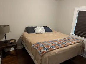 2 bedroom near Broadripple. 15 minutes from Downtown - Image 5