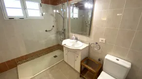 3 Bett 2 Bad mit beheiztem Pool, Wifi, Whirlpool, A / C, Billardtisch, T-Tennis, Sky Tv - Image 4