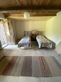 Beaurepaire Castle Farm - Image 2