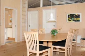 5 Star Holiday Home in Oksbol - Image 4