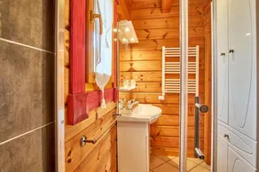 Chalet \"Le Serac\" avec vue sur les montagnes, terrasse privée et Wi-Fi - Image 5
