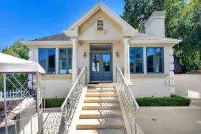 Private and quiet guest house nestled in the hills of Morgan Hill. Ideal for medical professionals, couples, and extended stays seeking peace, privacy, and easy access to Kaiser and South Bay amenities. - Image 4