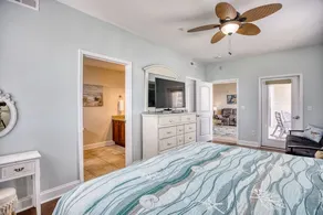 Ocean Breeze Luxury Villas 3D, Nicely Updated! Across From The Ocean! Sleeps 18 ! - Image 5