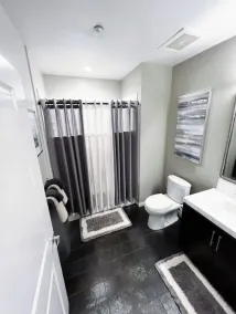 New Owner Special! Upgraded 2-bdrm condo in Irvine - Image 3