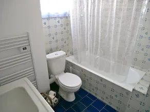 House with garden in the heart of a village, 5 minutes from the beach - Image 4