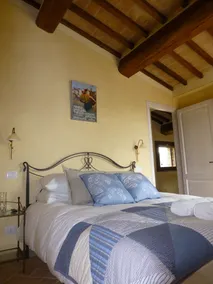 Luksus med fantastisk udsigt i Ombygget gamle landsby i nærheden af ​​San Gimignano - Image 4