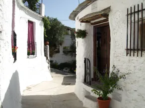 Häuschen in kleinem malerischem Bergdorf in den Alpujarras - Image 3