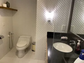 Spacious 2 Bedroom Penthouse Apt,50Mbps, Pool, Gym - Image 3