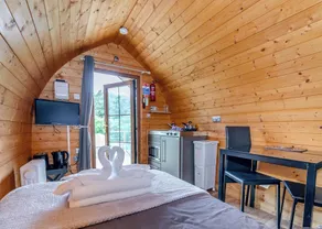 Luxury Pods Pet Friendly - Image 3