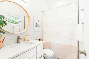 St. Augustine 3BR Retreat · 2 Kings · Putting Green · 1 Mi. to Historic Downtown - Image 4