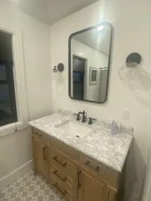 Renovated 4-bedroom Farmhouse - Image 2
