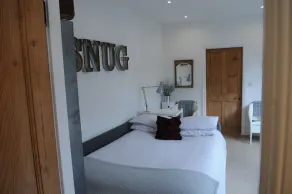 'The Snug', nära York: en fantastisk modern studio på Old Station Master's House. - Image 3