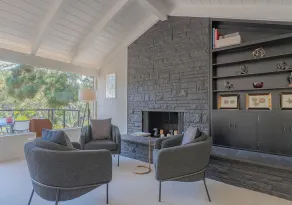 3900 Palm House on Cabrillo - Image 2