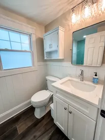 Adorable Bayfront Cottage; Heated Pool - 2 Bed & 2 Bath - Image 3