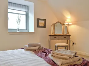 3 bedroom accommodation in Gartocharn, near Drymen - Image 5