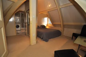 Exclusive location in an oasis of tranquillity in Hoorn (near Amsterdam).  - Image 5