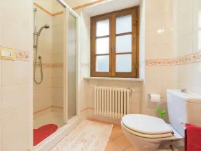 Mansion in Pescaglia near Tuscan Coast - Image 3