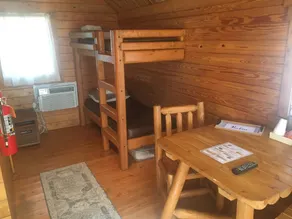 Cozy cabin hideaway #3 - Image 5