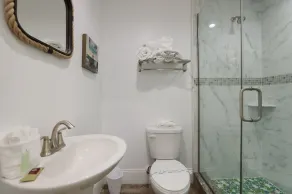 Sea Star Home - Image 5