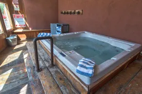 Red Stone Inn - Image 2
