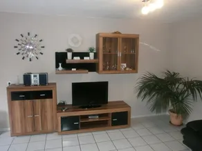 Appartamento con barbecue e giardino - Image 2