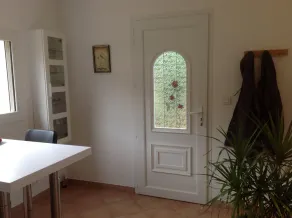 In der Nähe von Aix en Provence<br>Unabhängiges Studio 65 € / Nacht<br>400 € die Woche 1 Oktober / 30/04 <br><br><br><br> - Image 5