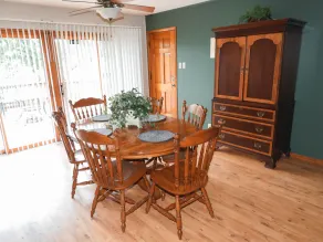 Leasburg Lakehouse vacation home & private stocked lake near Meramec River. - Image 2