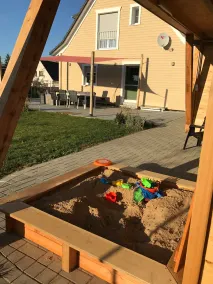 Moderne sommerhus i høj kvalitet til 6-8 personer, 300 m til Müritz, WiFi, pejs - Image 2